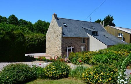 Gite de groupe n&deg;35G3012 Saint-M&eacute;loir-des-Ondes - Ille-et-Vilaine - photo