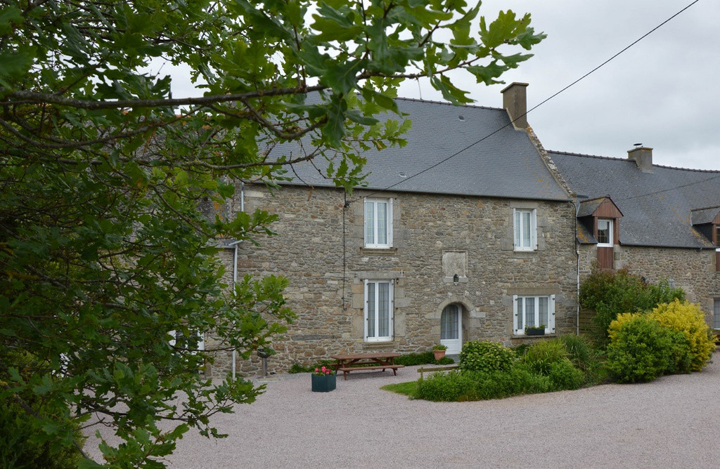 photo 0