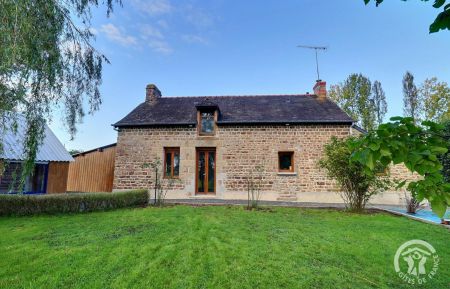 G&icirc;te n&deg;35G13226 M&eacute;zi&egrave;res-sur-Couesnon - Ille-et-Vilaine - photo