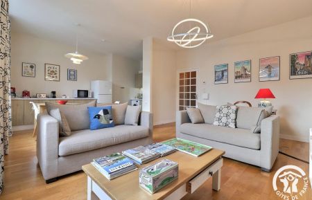 City Break n&deg;35G13065 Foug&egrave;res - Ille-et-Vilaine - photo