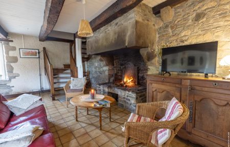 G&icirc;te n&deg;35G12019 Cherrueix - Ille-et-Vilaine - Salon