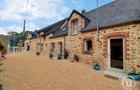 G&icirc;te n&deg;35G16049 Erc&eacute;-en-Lam&eacute;e - Ille-et-Vilaine - photo