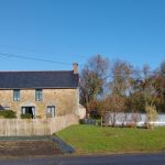 Parking et jardin clos