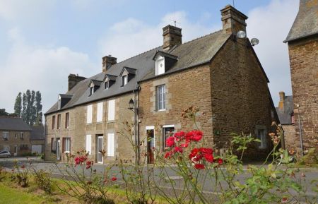G&icirc;te n&deg;35G120062 Trans-la-For&ecirc;t - Ille-et-Vilaine - photo