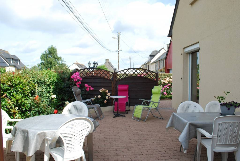 photo 0