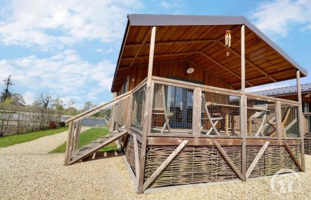 Lodge35G130843 M&eacute;zi&egrave;res-sur-Couesnon - Ille-et-Vilaine - photo